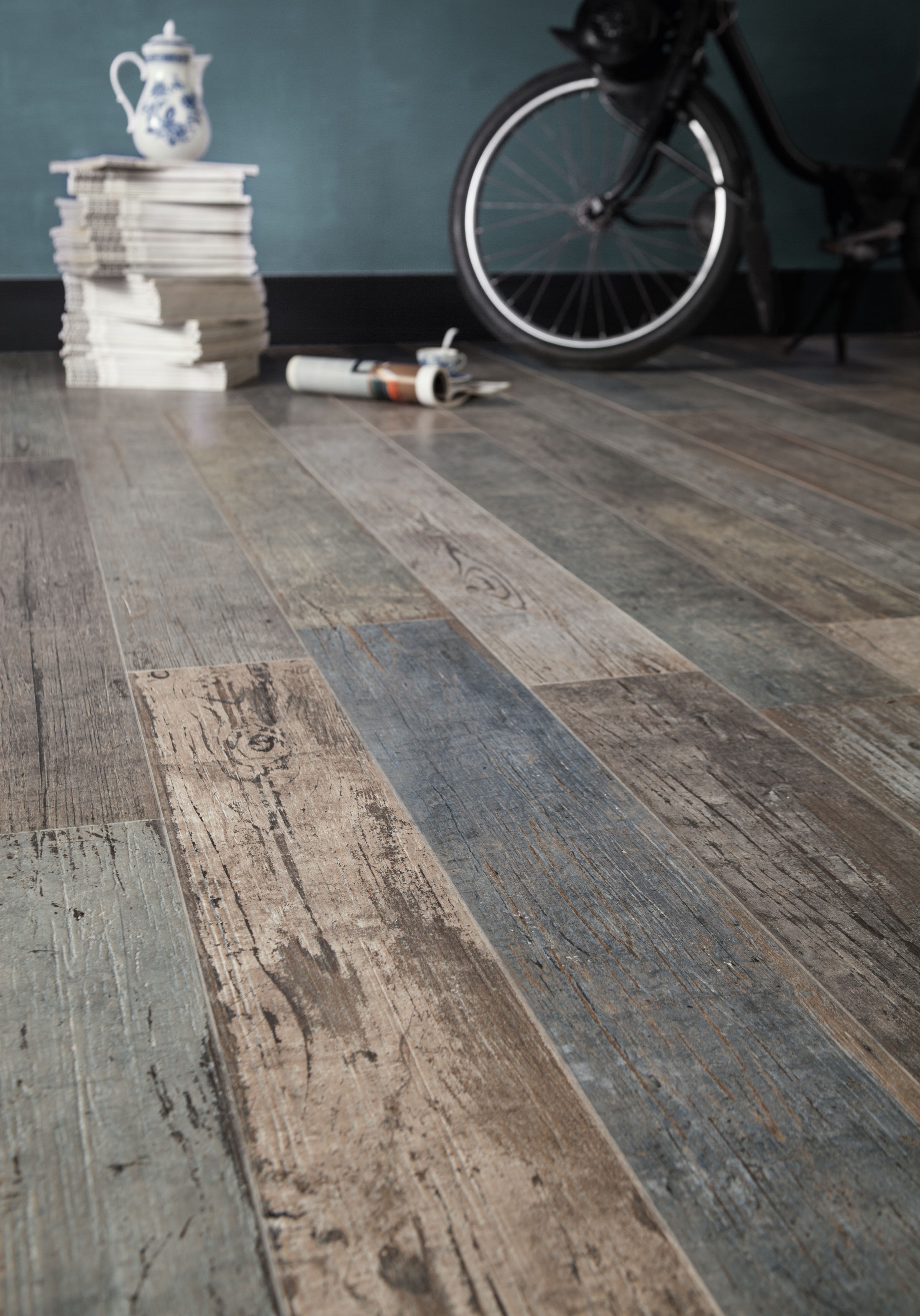 Fliese Vintage Holzoptik Blendart Mix Sant Agostino 15x120 cm Bodenfliese rustikal Scrapwood grau-braun-blau