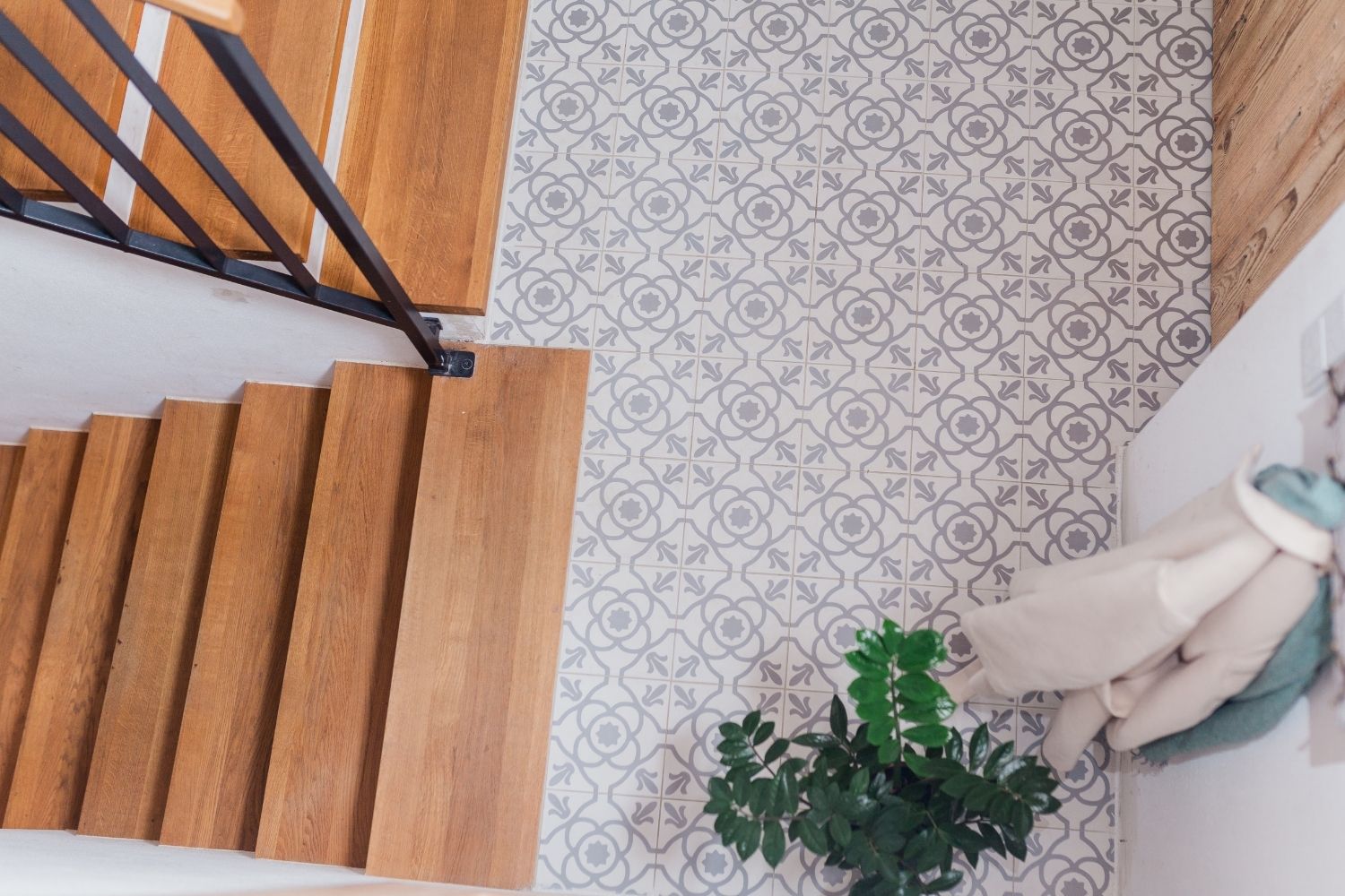 Fliese Patchwork Dekor Zementoptik grau Contrasti Tappeto 2 Ragno by Marazzi