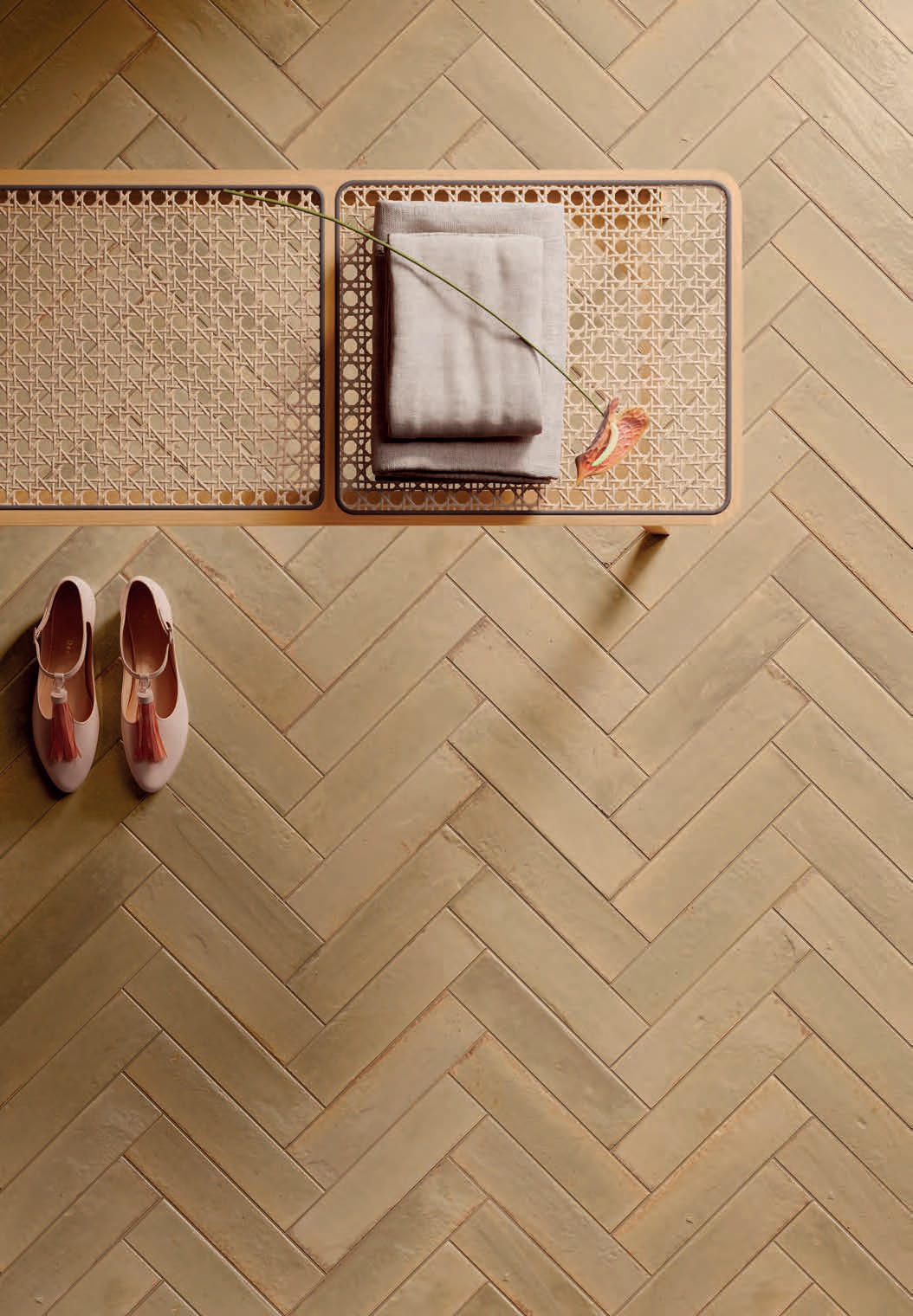 Fliese beige glasiert unregelmäßige Oberfläche Look Ragno by Marazzi