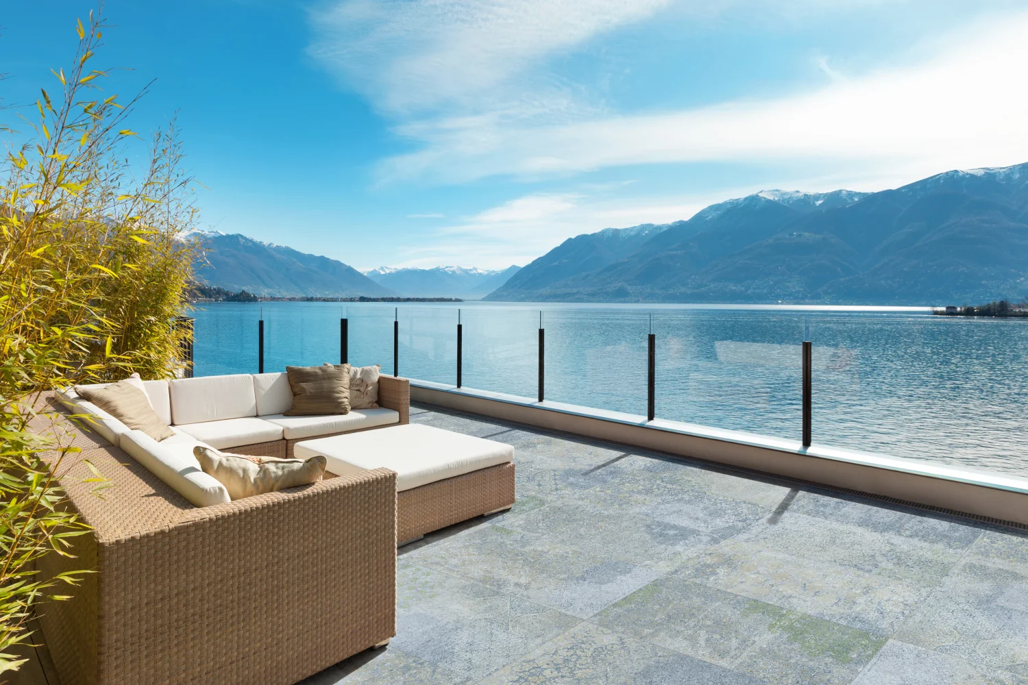 Aparici Terrassenplatte Bohemian Blue Teppichoptik Vintage blau