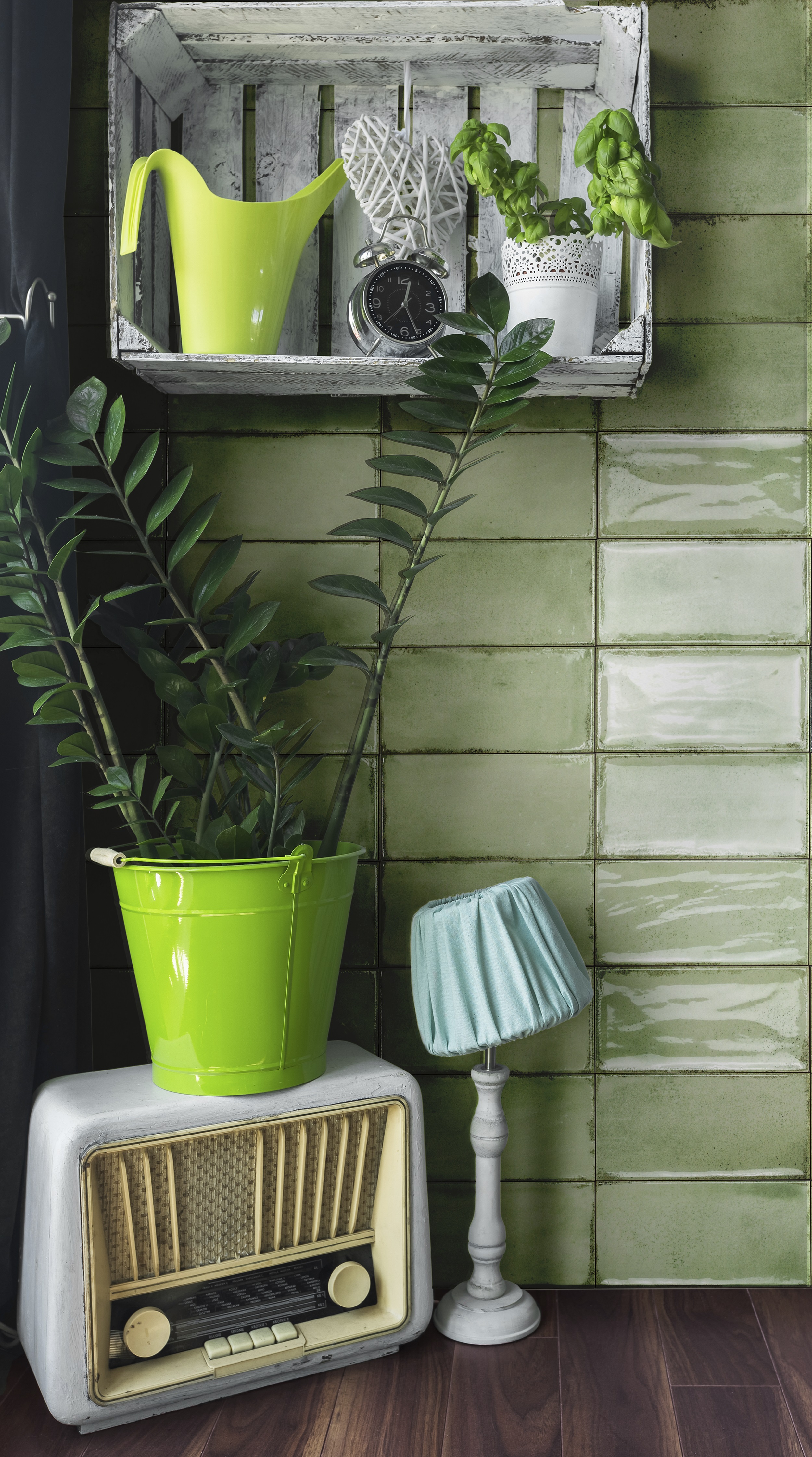 Wandfliese glasiert gewellt mediterran Retro Vintage grün glänzend Vita Mela Fabresa