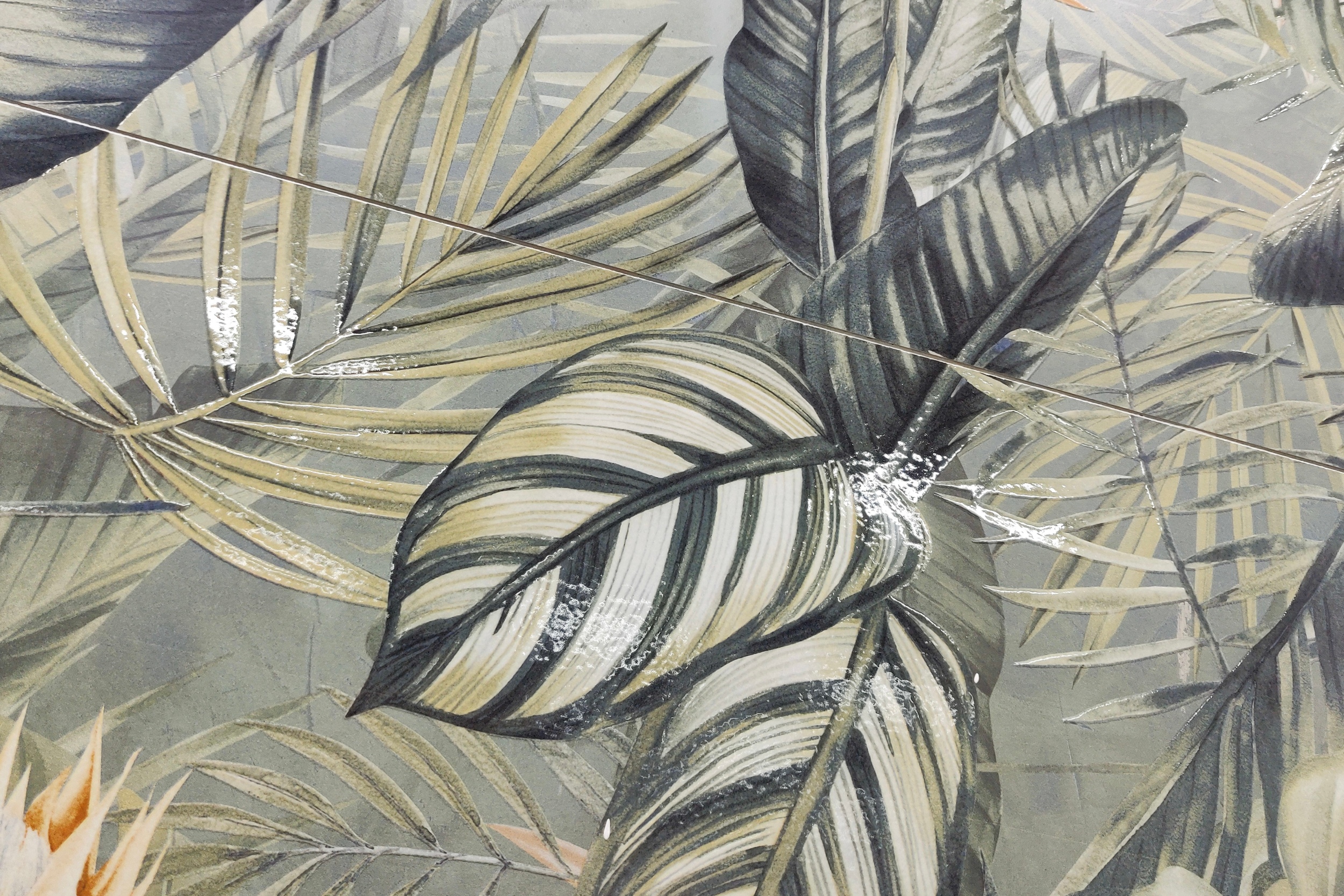 Wandfliese Fantasy Paradise 60x120 cm Monstera Strelizie Palmen Blätter Pflanzen tropisch Dschungel grün Details