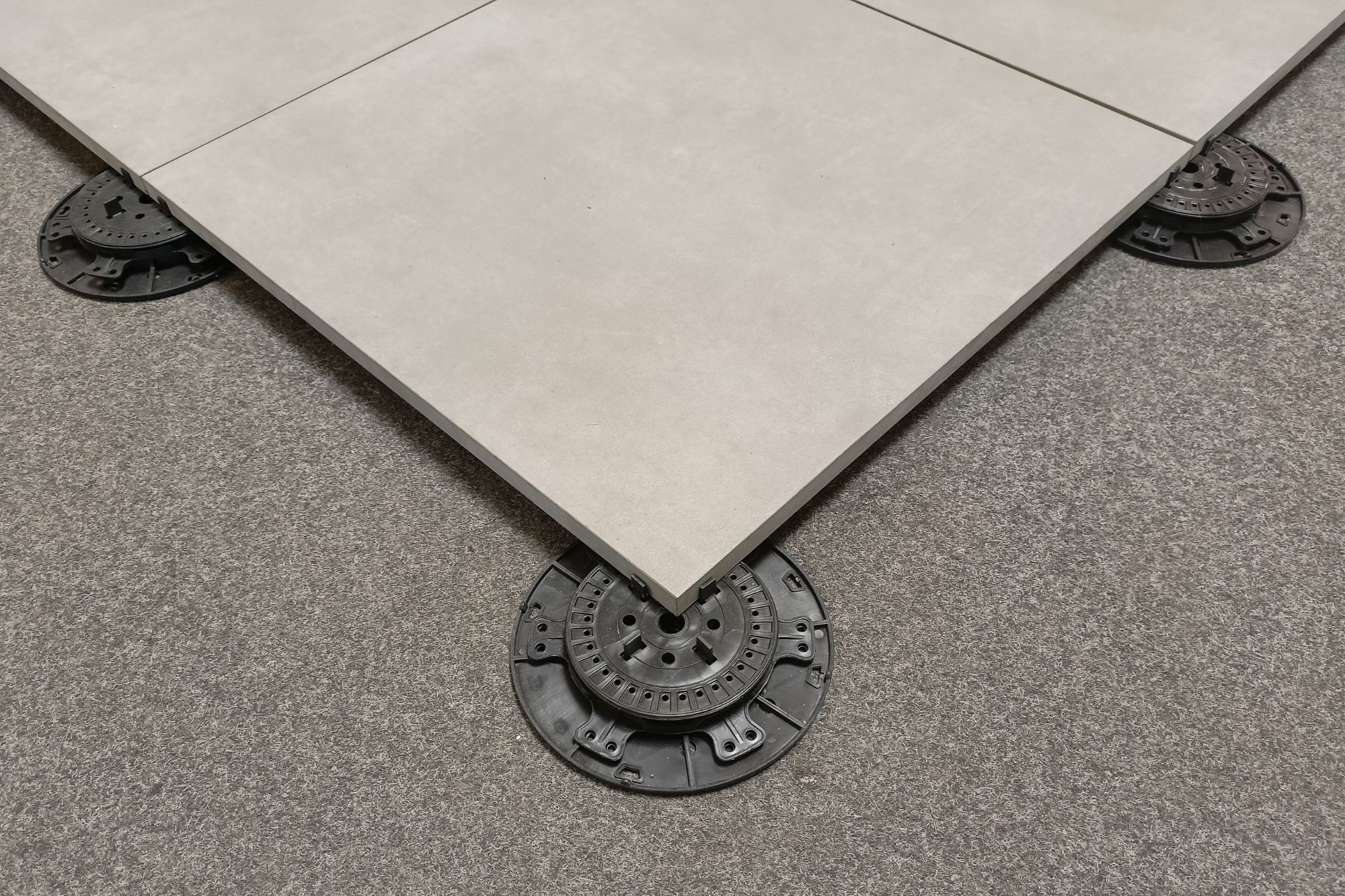 Stelzlager für Terrassenplatten höhenverstellbar mit 3mm Fuge "Prince"