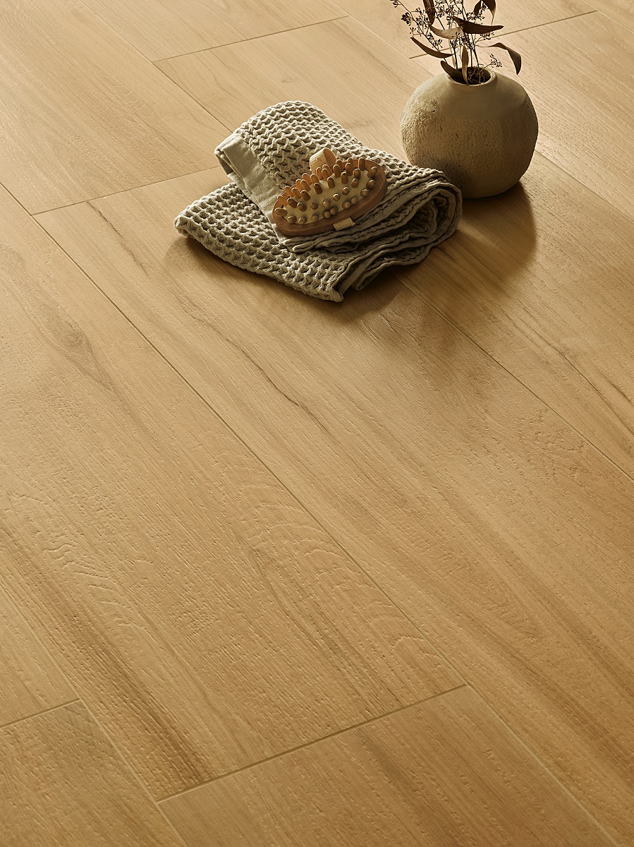 Fliese Holzoptik junge Eiche I Roveri Rovere Naturale