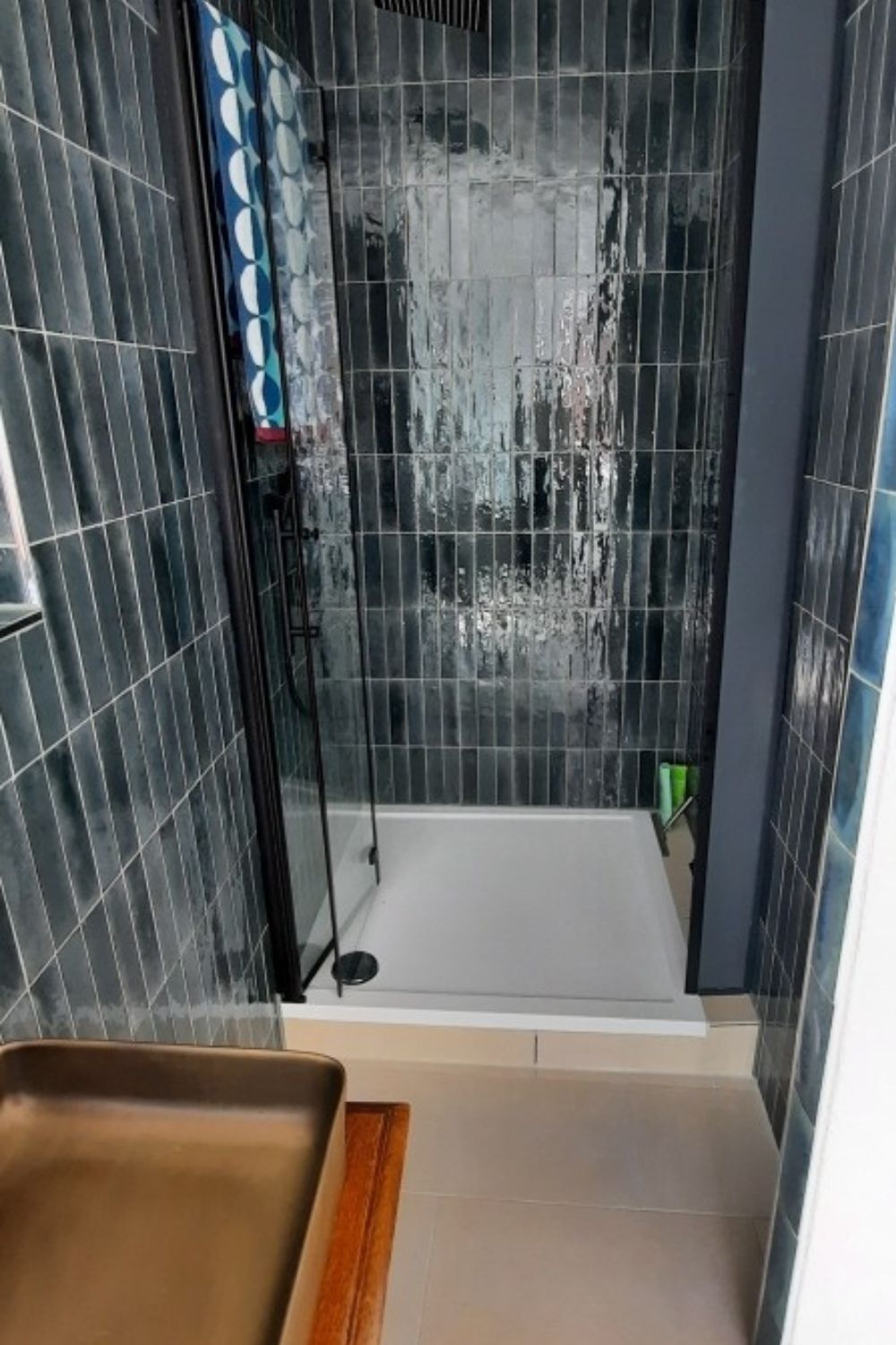 Fliese türkis glasiert unregelmäßige Oberfläche Look Ragno by Marazzi