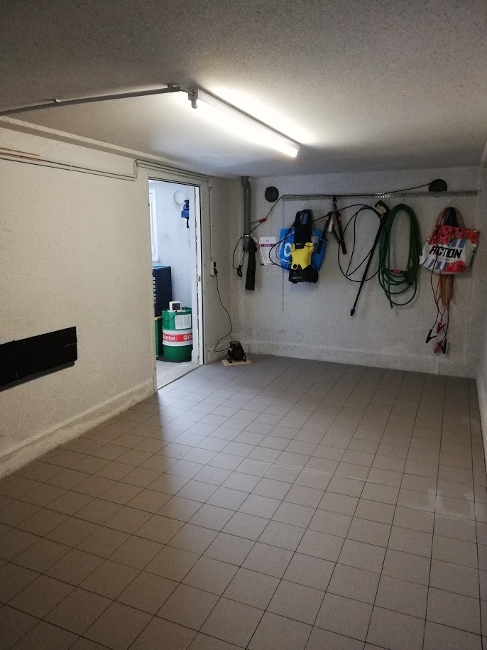 Gewerbefliese rutschfest Großküche Gastronomie 20x20 R12 ABC V4 grau mix unglasiert