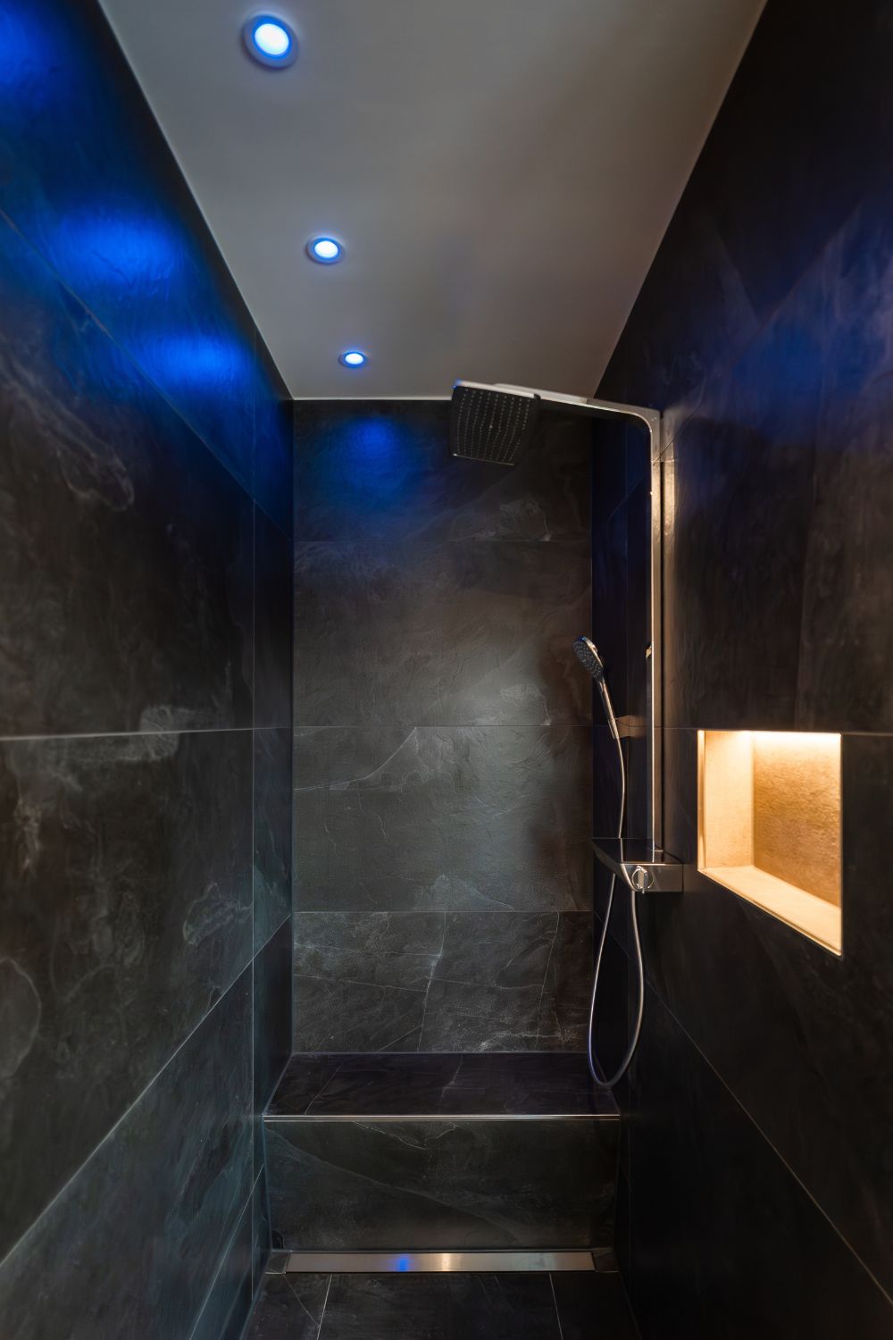 Fliese Schiefer Optik schwarz matt Großformat kalibriert 60x120cm Makai Marengo