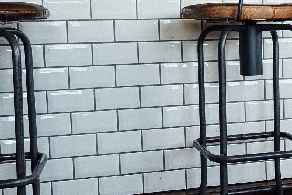 Metro Fliese Subway weiß glänzend  Küchenspiegel Wandfliese Küche Bad Facettenfliese Fabresa