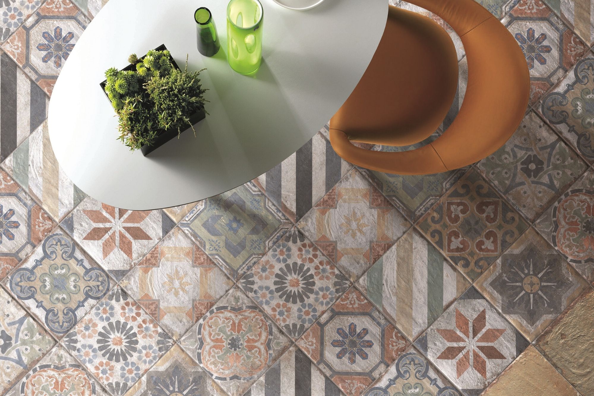 Fliese Vintage Dekor Retro Patchwork bunt Havana Finca Vigia Mix CIR