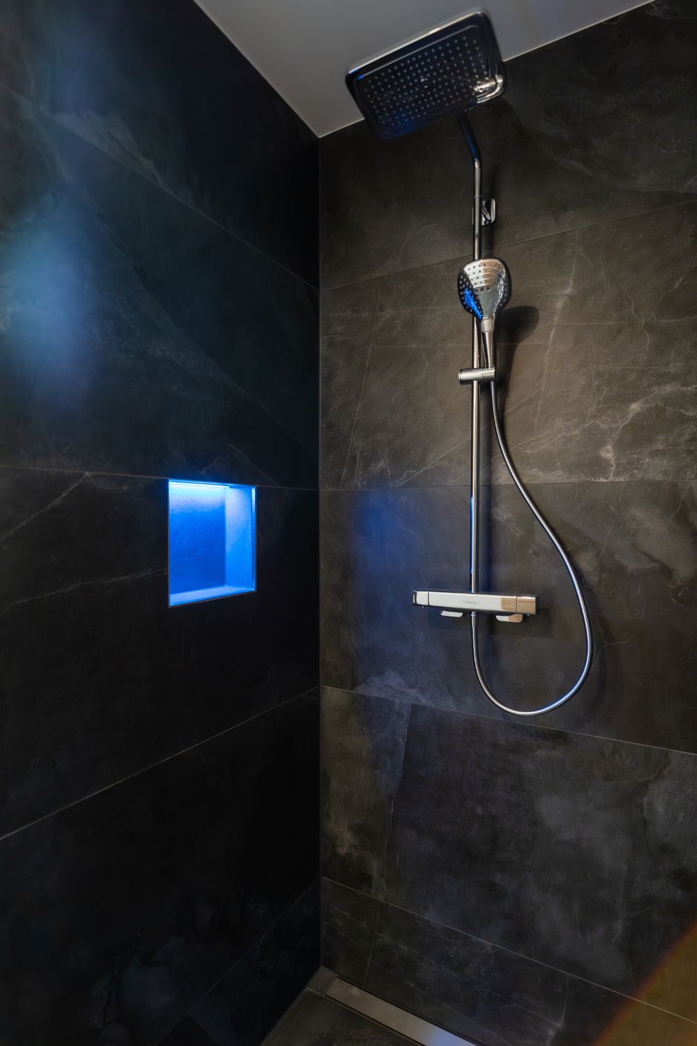 Fliese Schiefer Optik schwarz matt Großformat kalibriert 60x120cm Makai Marengo