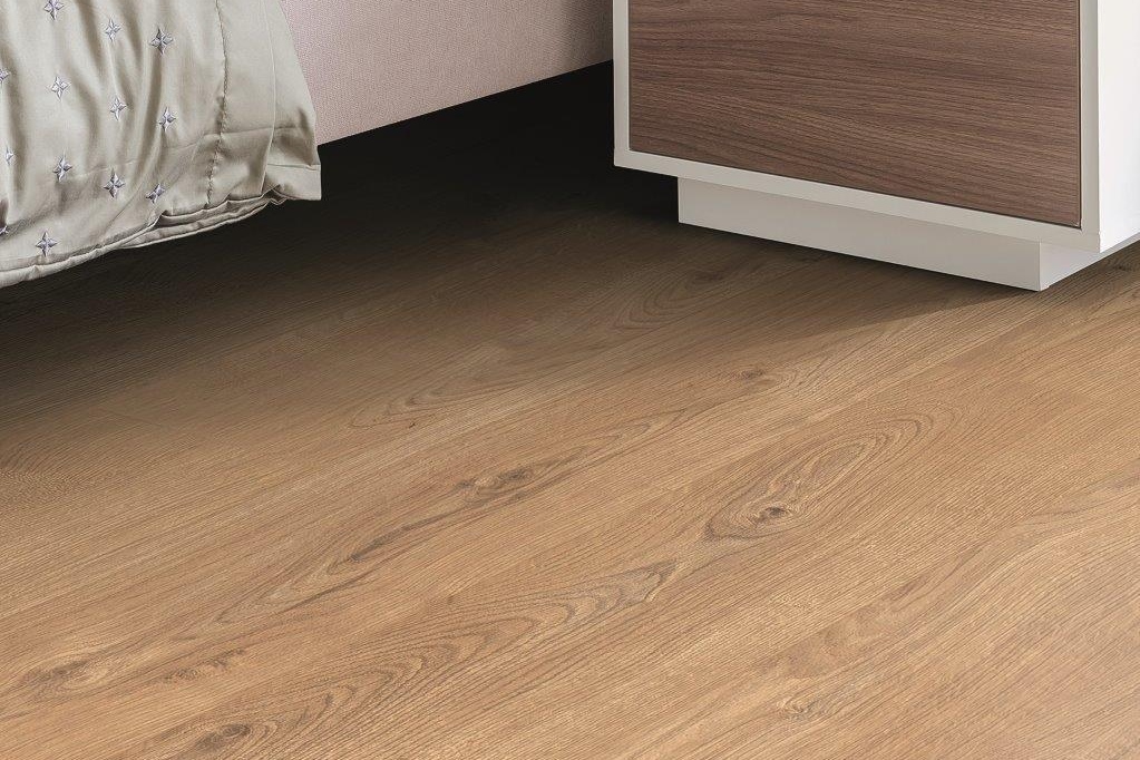 Laminat Greenwood warme Eiche Holzoptik Laminatboden braun