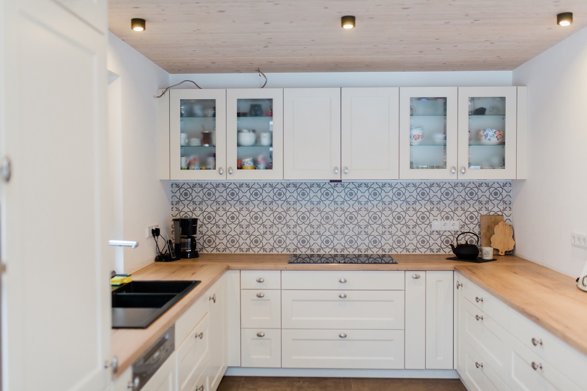 Fliese Patchwork Dekor Zementoptik grau Contrasti Tappeto 2 Ragno by Marazzi