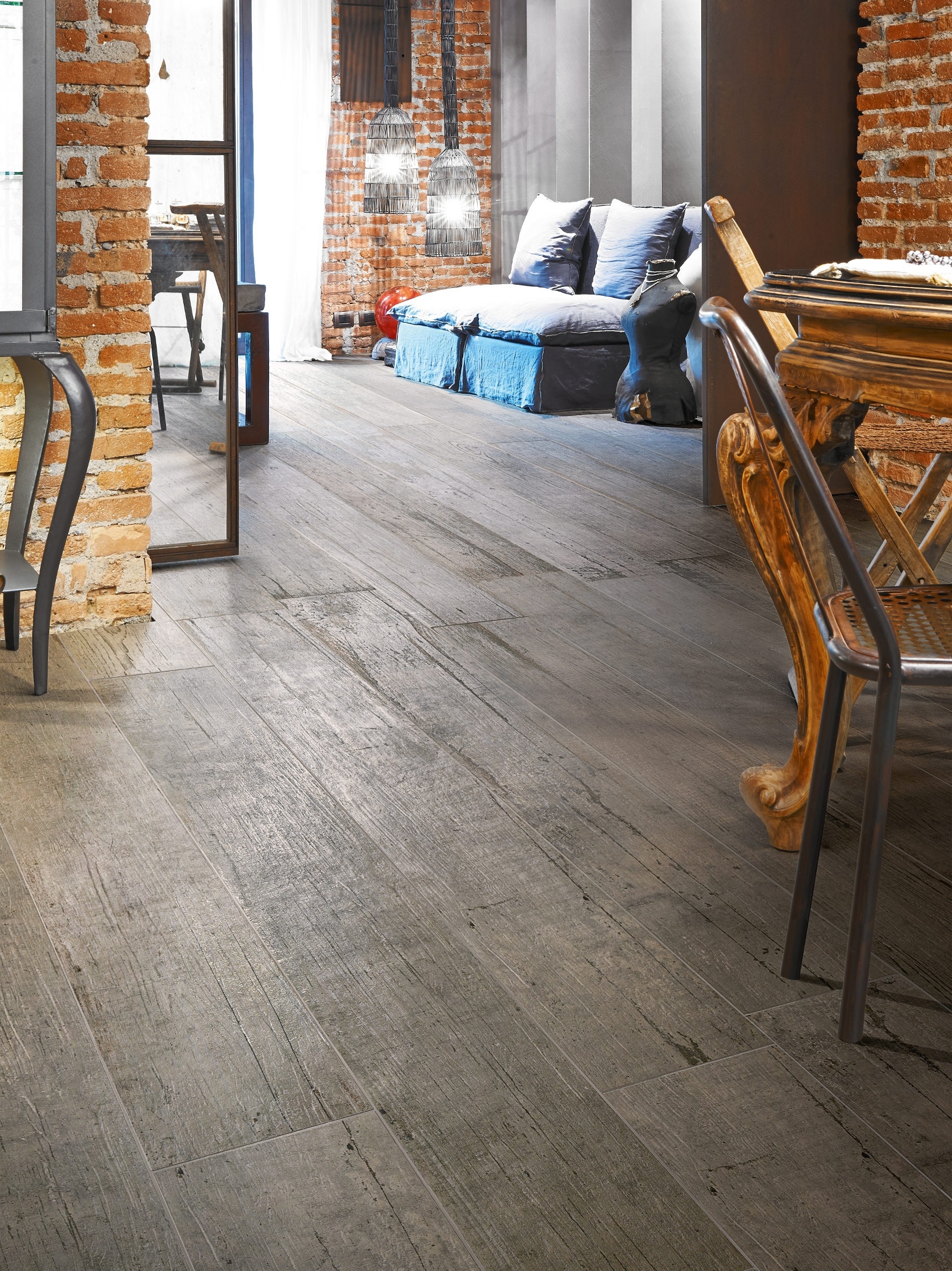 Fliese Vintage Holzoptik Blendart Grey Sant Agostino 15x120 cm Bodenfliese rustikal Scrapwood hellgrau