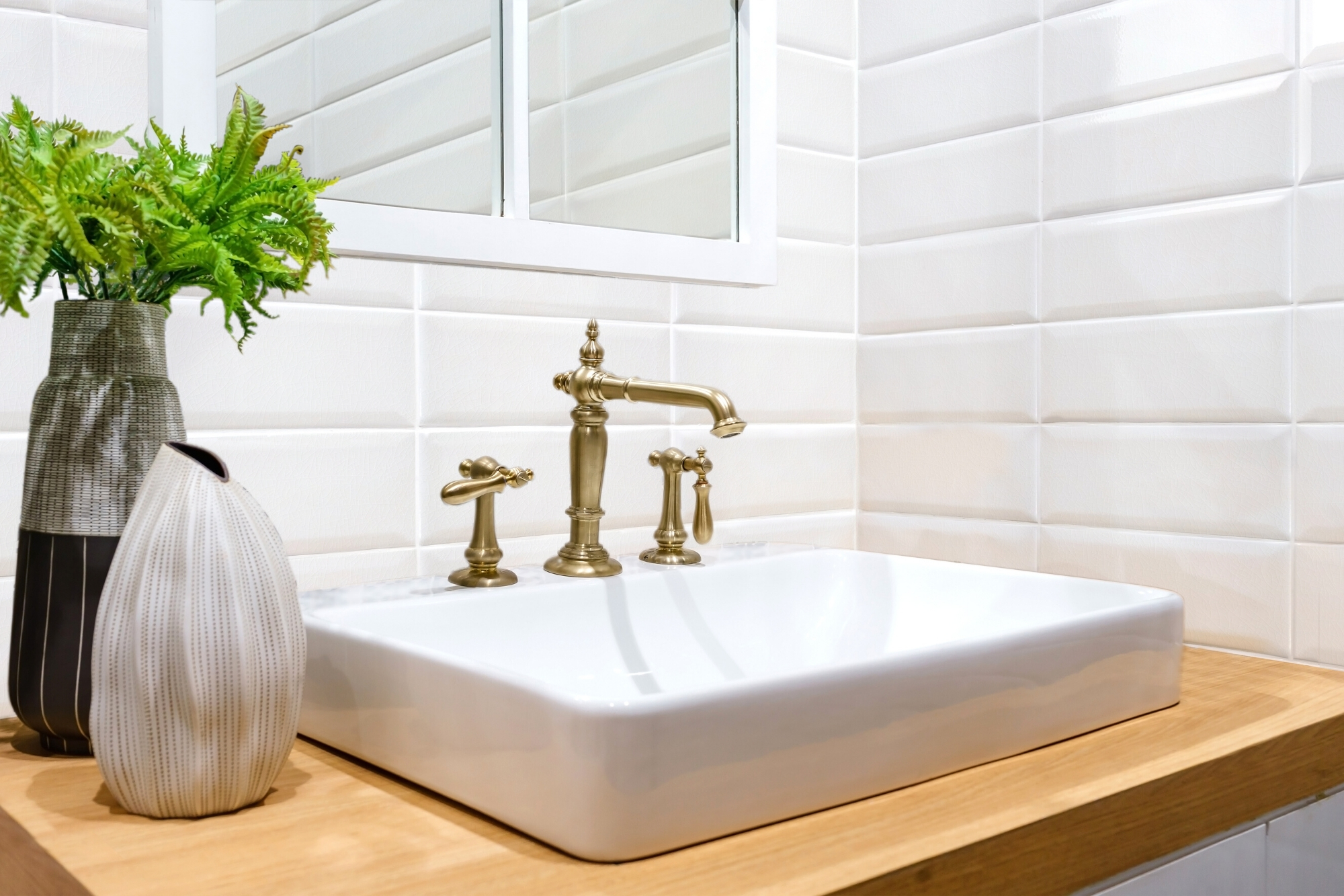 Metro Fliese krakeliert Craquelé Krakelee weiß glänzend Facettenfliese Havana