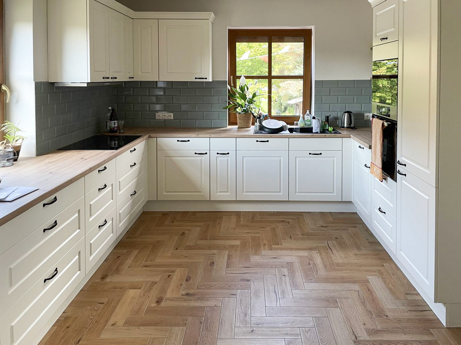 Kundenfoto 11192 i Roveri Rovere Intenso 10x40 + 82915 Facettenfliese Craquele Smoke von Philipp S.