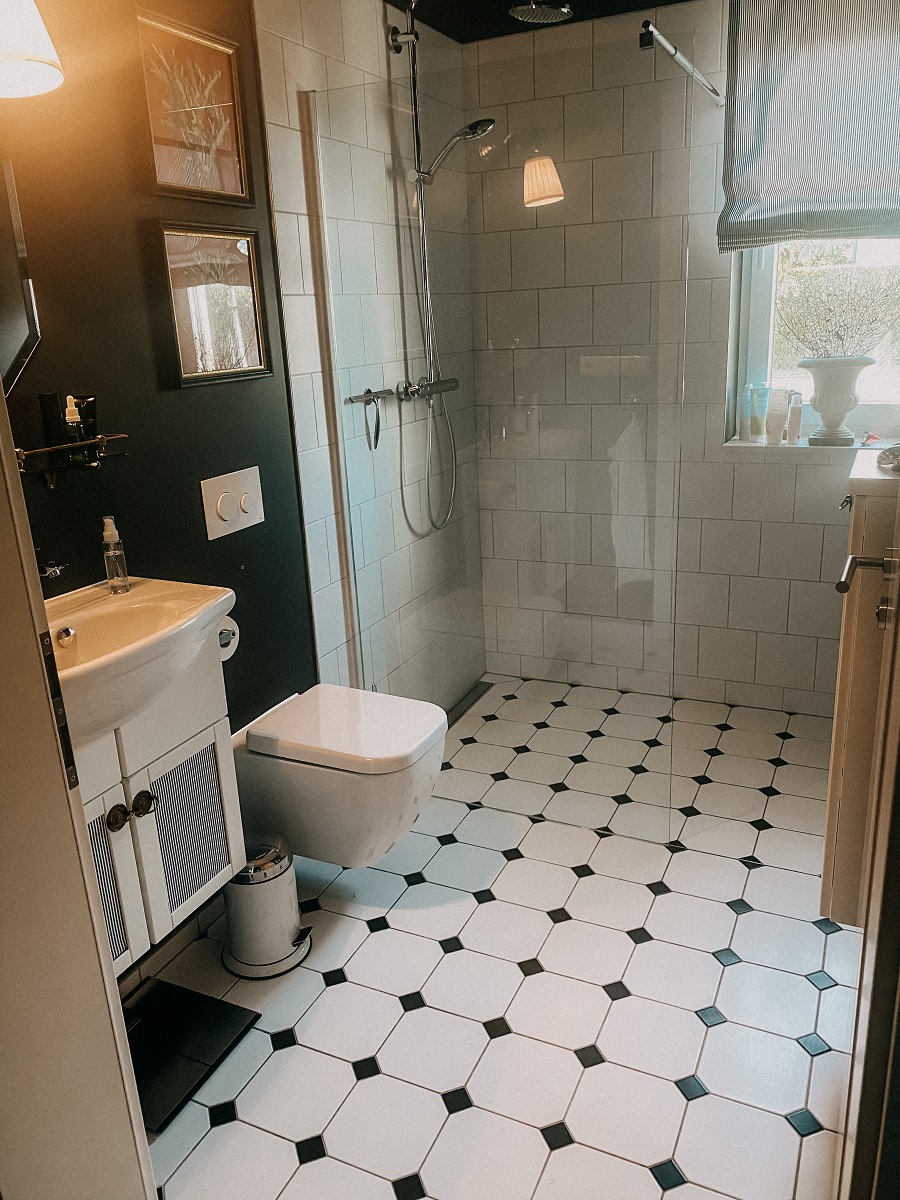 Fliese Achteck weiß matt 20x20cm Oktagon Ottagono glasiertes Feinsteinzeug