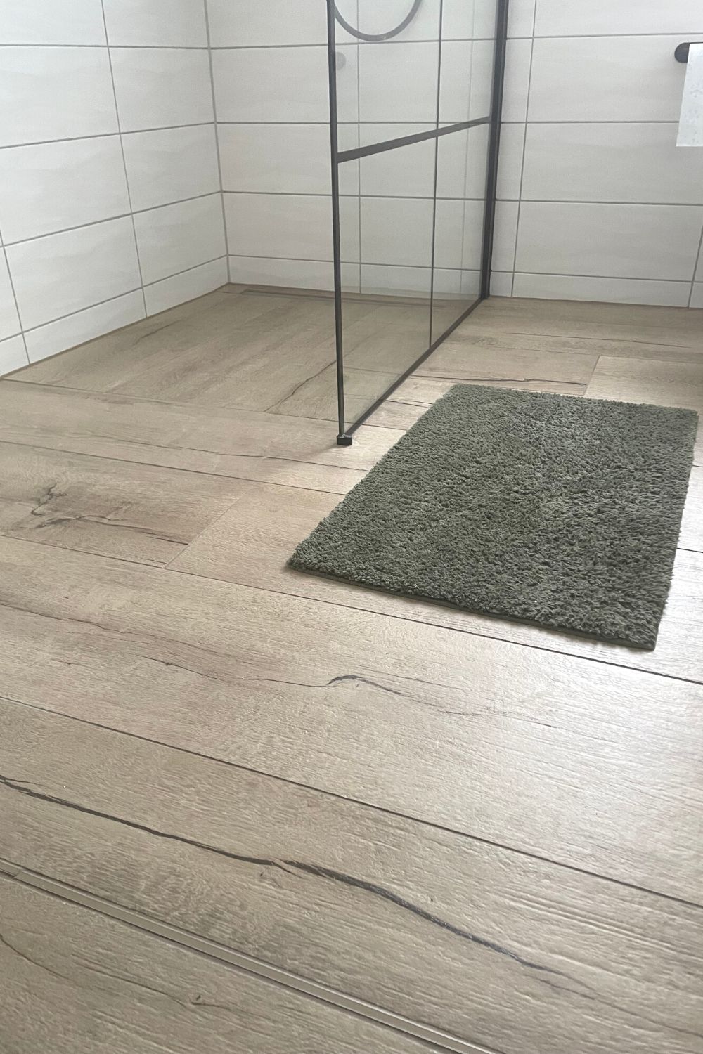 Fliese Schlossdielen Eiche Holzoptik Großformat Timewood Natural Sant Agostino Badezimmer