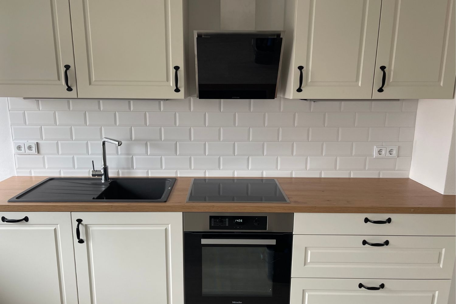 Metro Fliese weiß matt 10x20cm Subway Wandfliese Küche Bad Facettenfliese