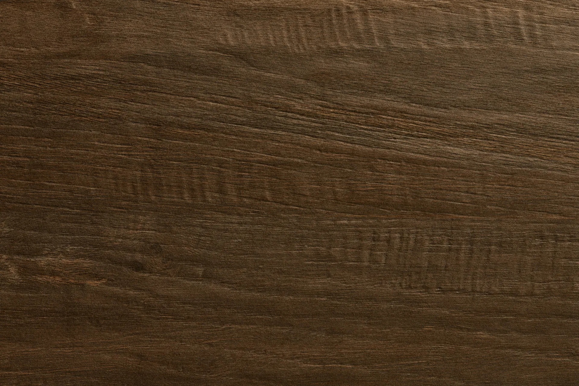 Fliese Eiche-Holzoptik dunkel Serenissima I Lecci Verniciato dunkelbraun Detailsansicht