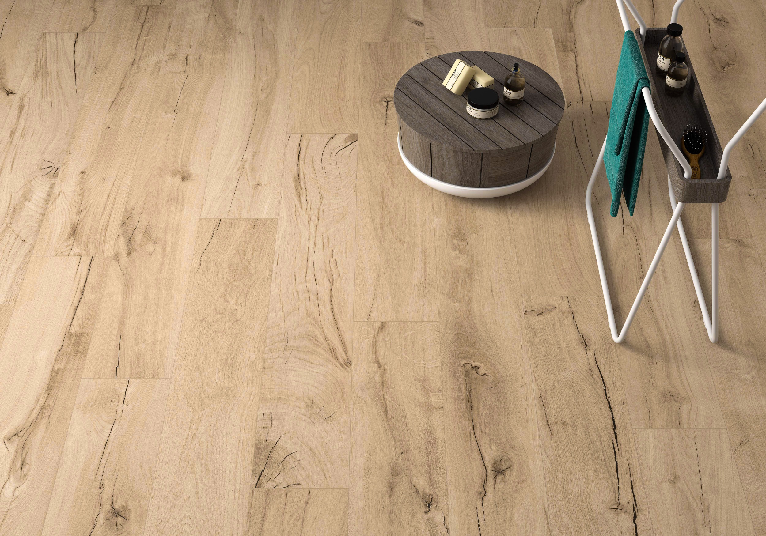 Fliese Eiche-Holzoptik Bricola Haya 20x120 cm hellbraun Bodenfliesen Holzfliesen für Wohnzimmer & Küche