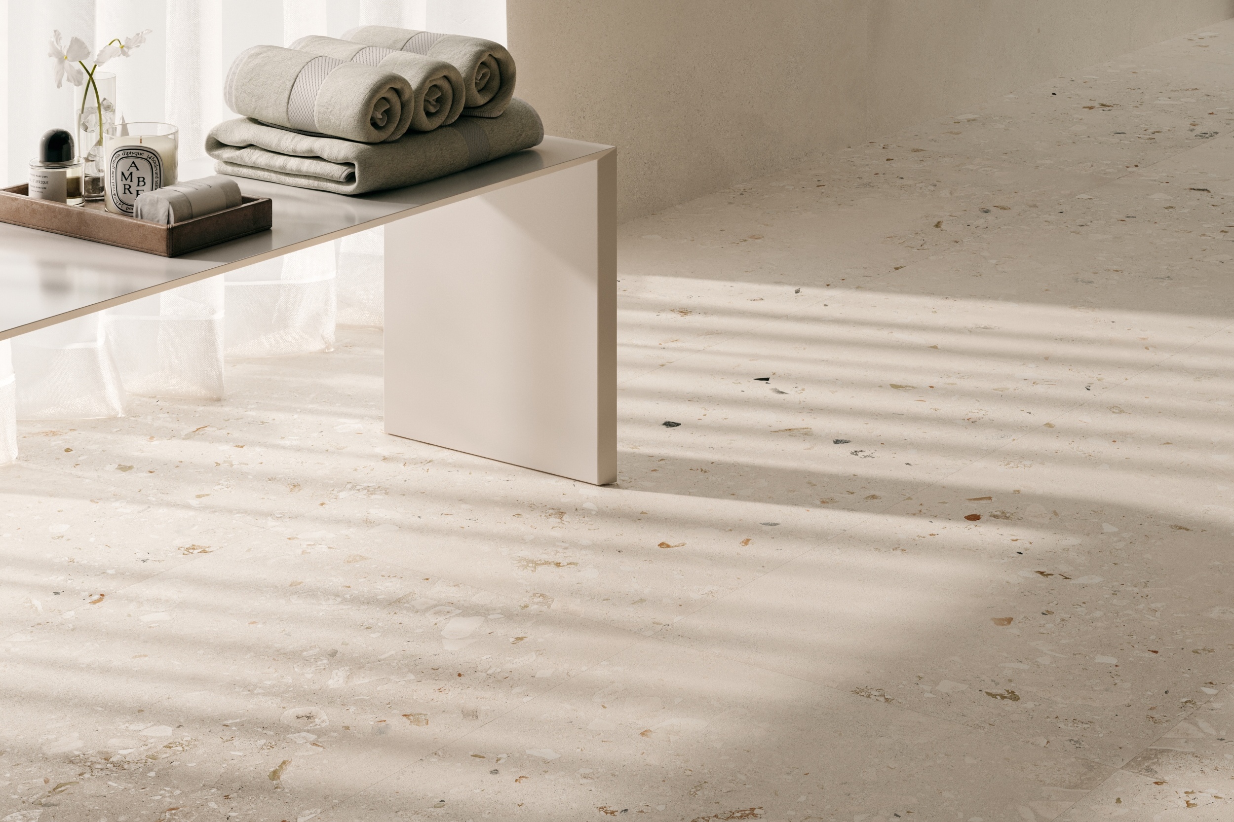 Fliese Terrazzo-Optik Logico Cosmo Light Sant Agostino creme elfenbein im Badezimmer