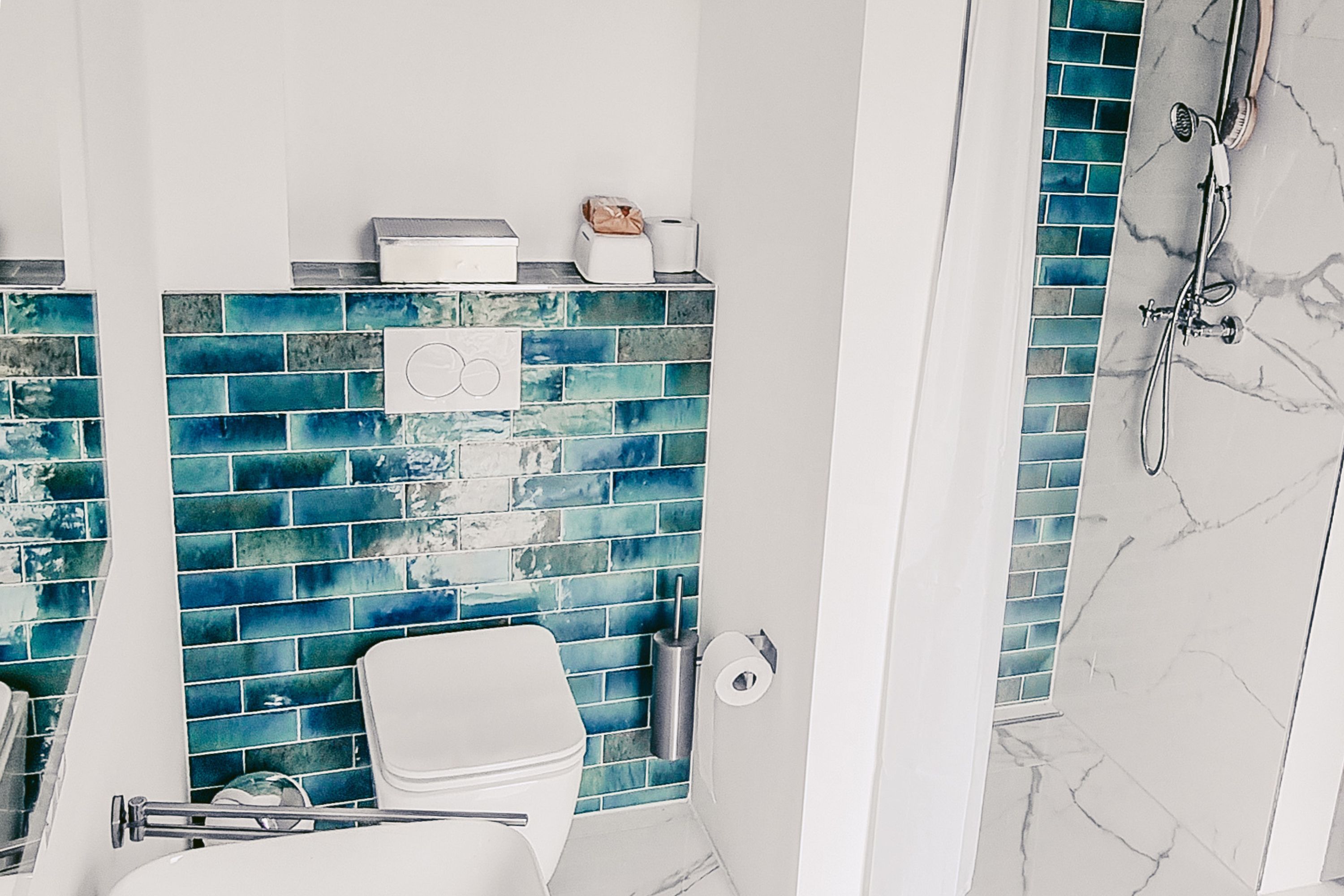 Fliese türkis glasiert glänzend Gleeze Ragno by Marazzi