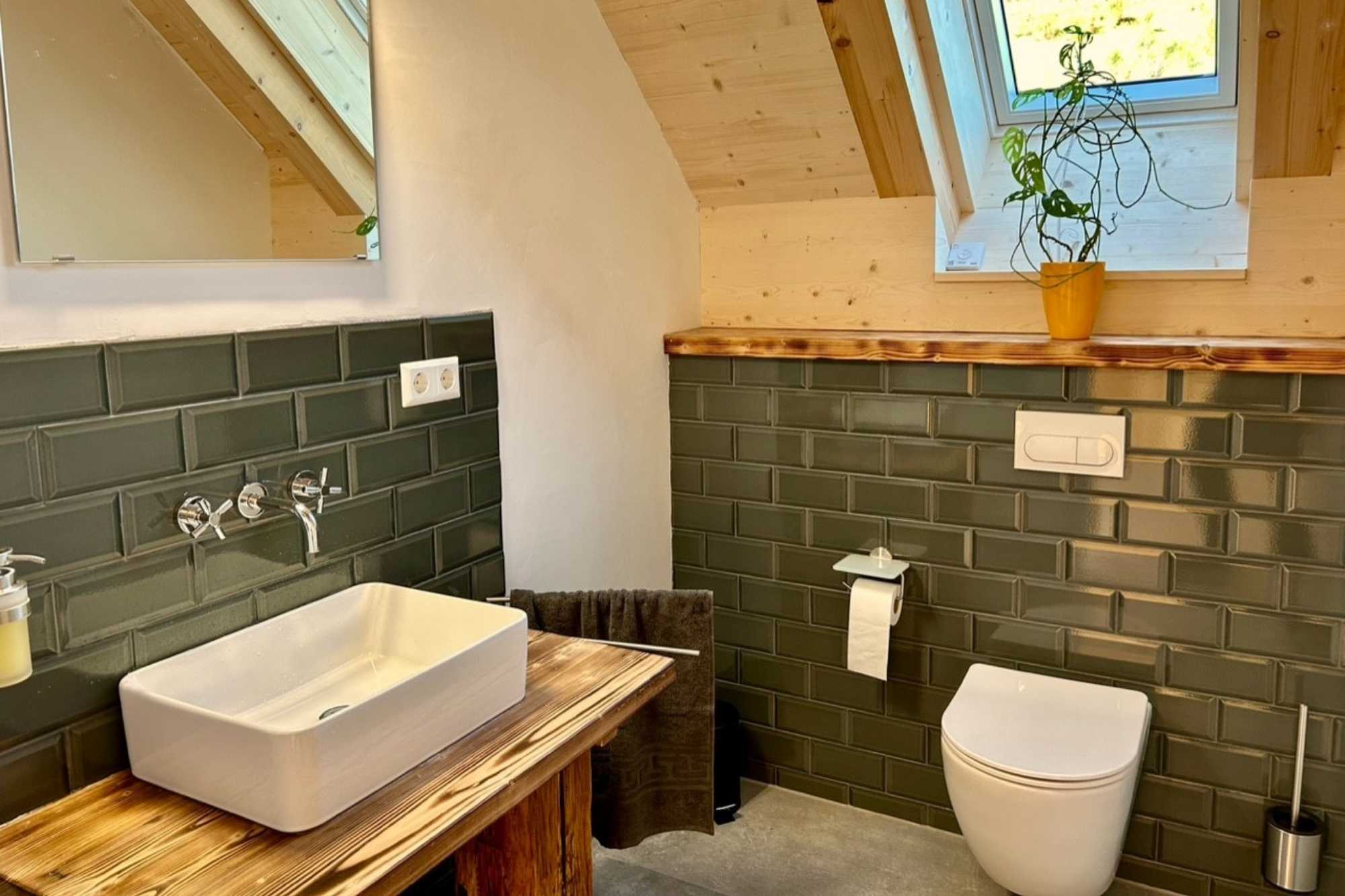 Metro Fliese Craquelé Krakelee antik dunkelgrau glänzend Facettenfliese