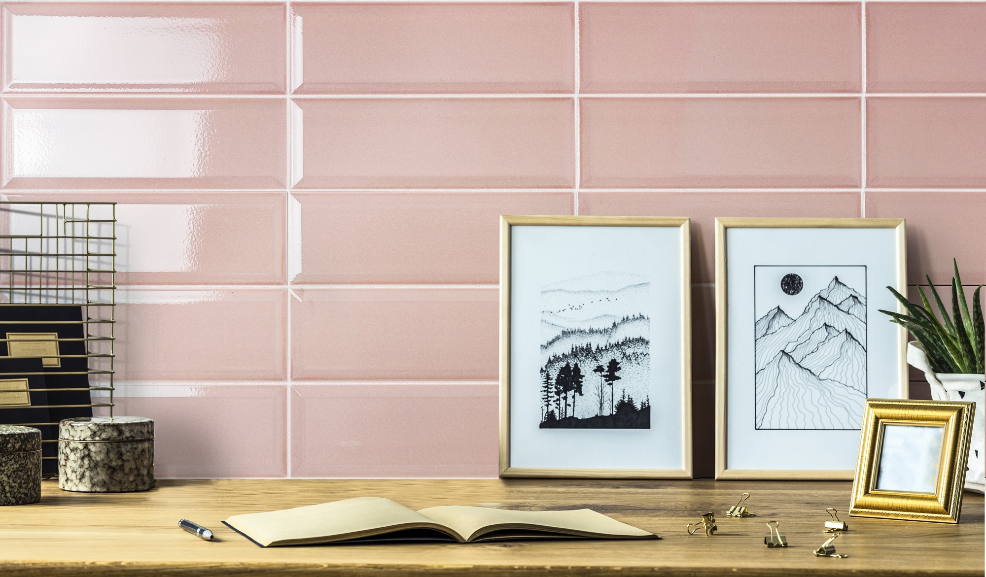 Metro Fliese krakeliert Craquelé Krakelee pastell pink glänzend Facettenfliese Havana