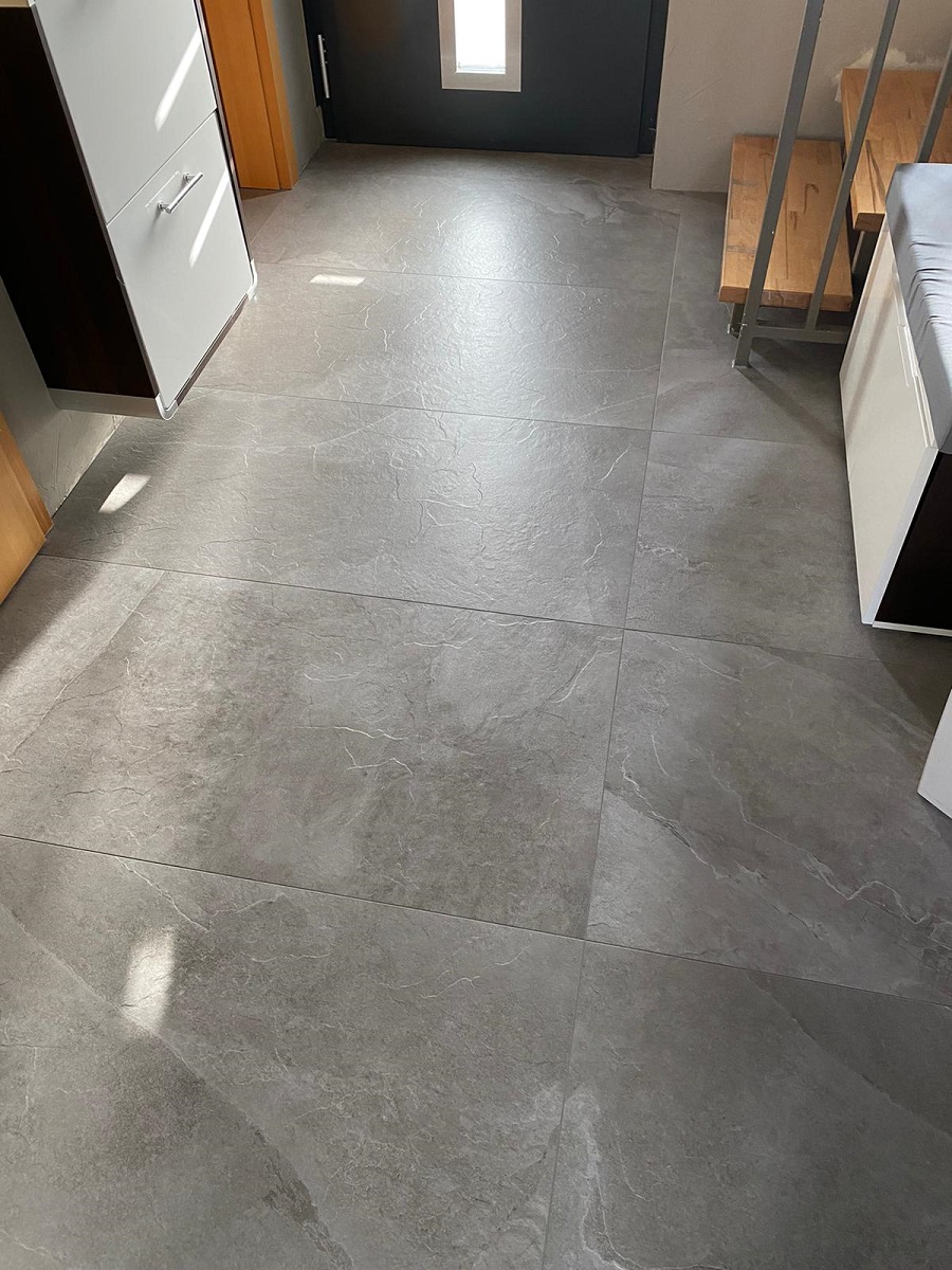 Fliese Schiefer Optik grau matt Großformat kalibriert Makai Gris