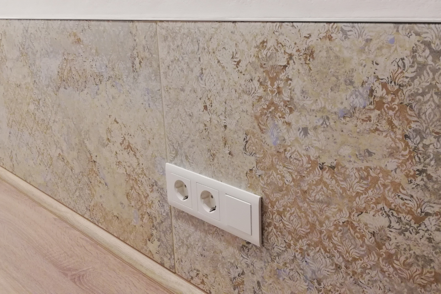 Fliese Ornamente Vintage Teppichoptik beige Carpet Sand natural