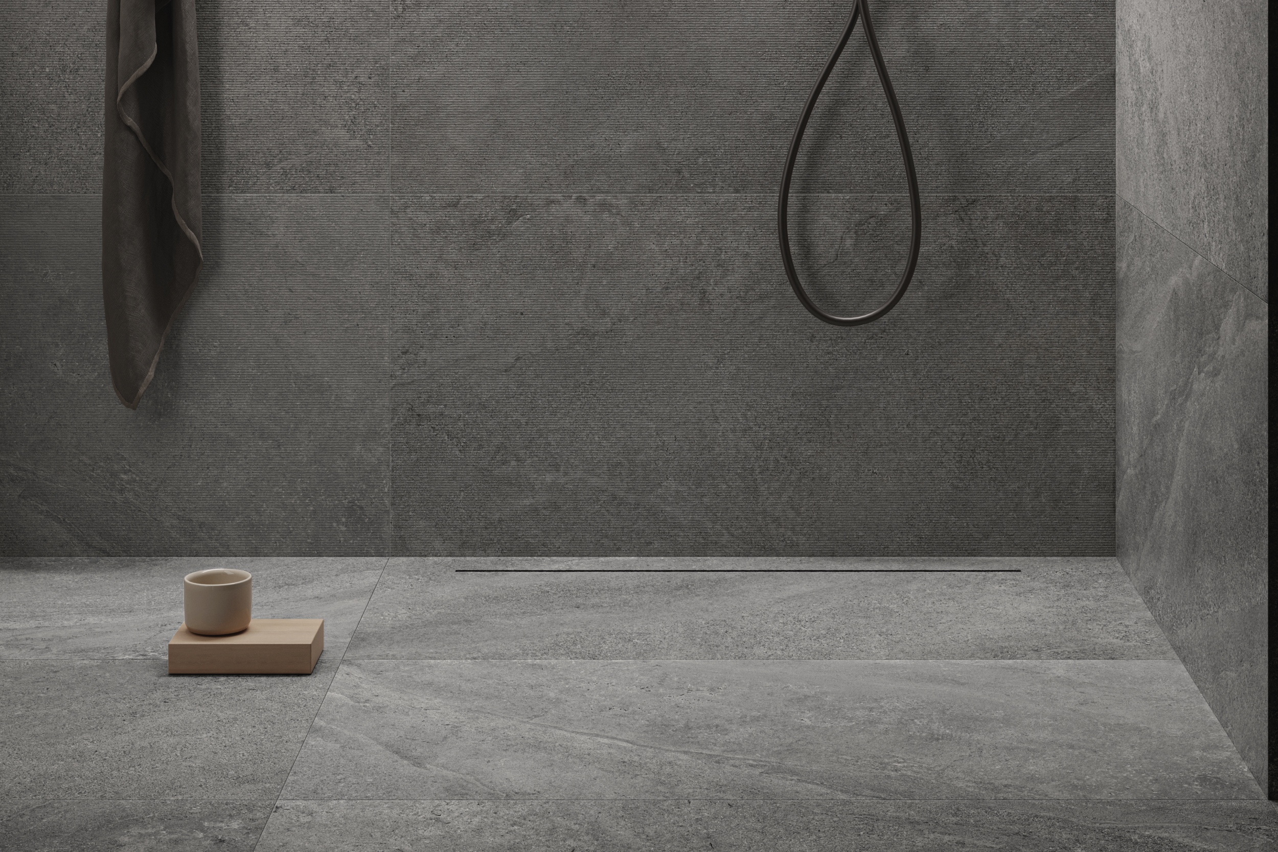 Bodenfliese Natursteinoptik Sant Agostino Bergstone Dark Steinoptik grau