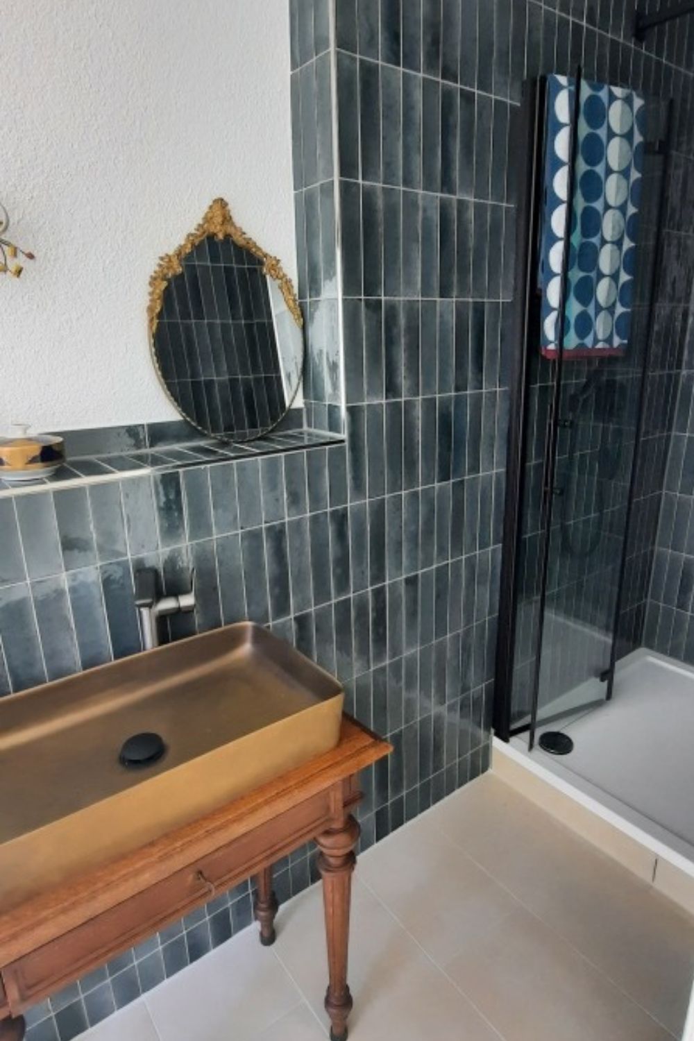 Fliese türkis glasiert unregelmäßige Oberfläche Look Ragno by Marazzi